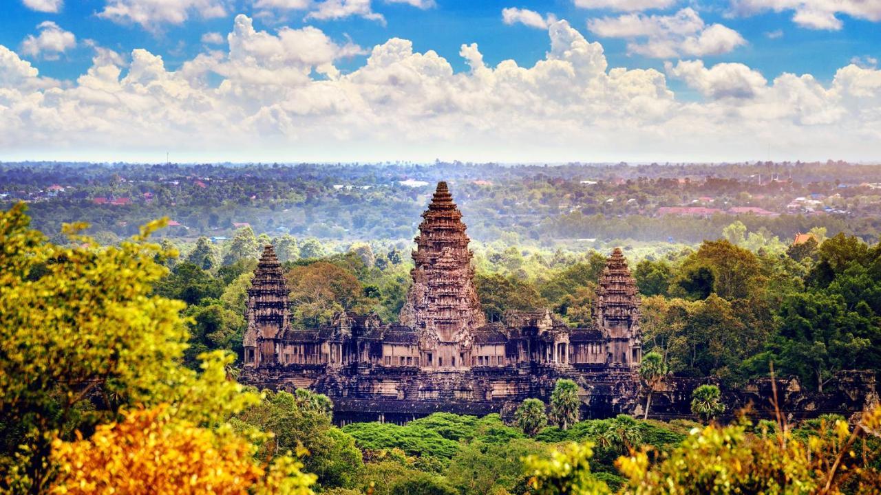 Aurea 4* Phnom Penh